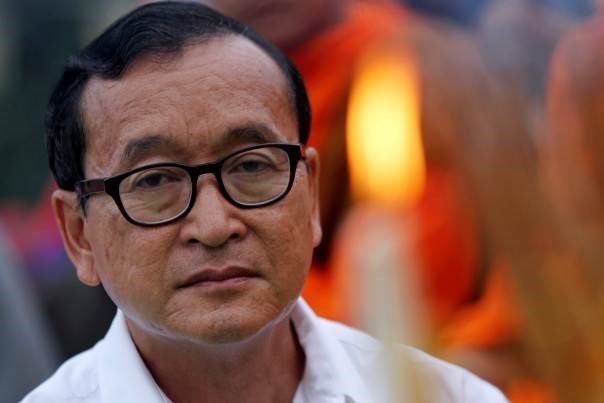 Cambodia Phnom Penh Court delays interrogating opposition leader