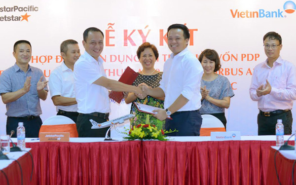 Jetstar Pacific, Vietinbank sign contract for aircraft purchase