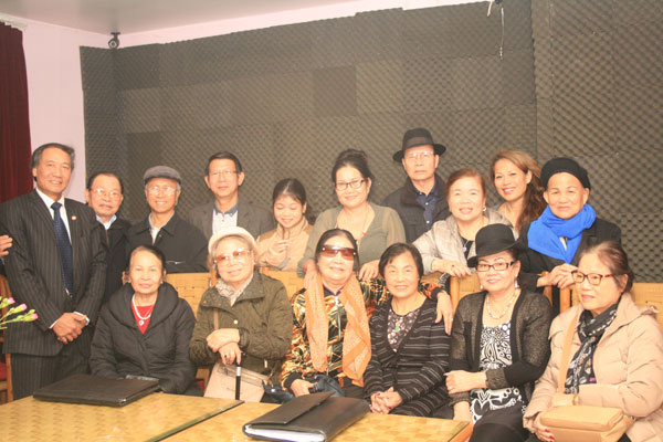Hai Phong fellow-countrymen association in UK raises funds to support Central region