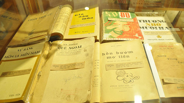 Books published before 1945 to show in Ho Chi Minh city