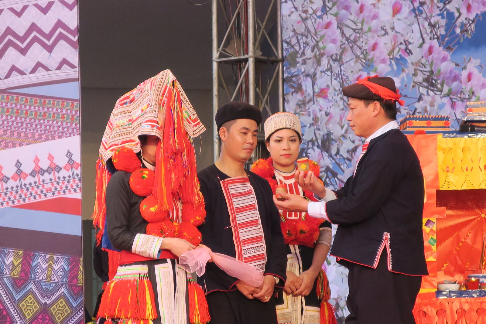Red Dao ethnic wedding re-enacted in Hanoi