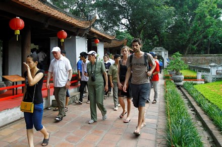 Hanoi to have investment promotion, trade and tourism fund