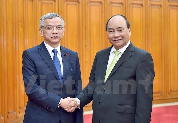 PM urges Laos to monitor impacts of hydropower plants