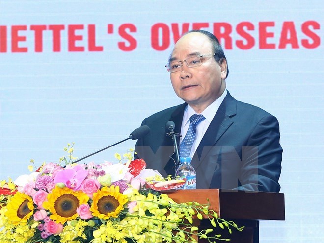 Viettel creates new growth model for Vietnam PM