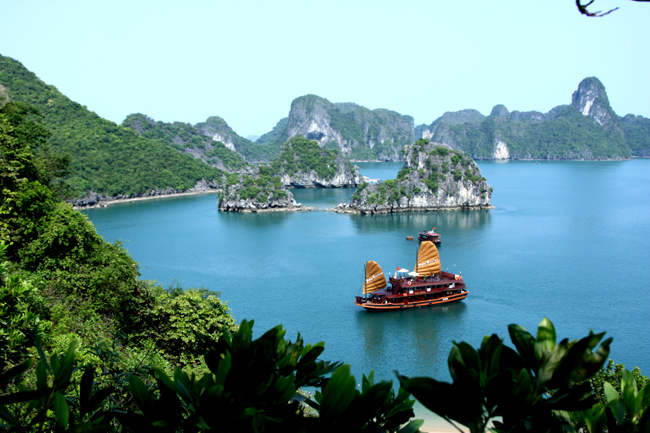 Ha Long Bay named among Asia’s most impressive UNESCO sites