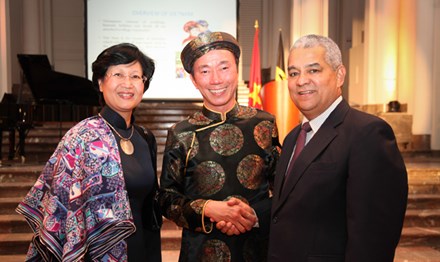 Vietnamese Ambassadors promote Vietnam’s image to the world
