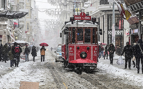 At least 65 die in Europe freeze