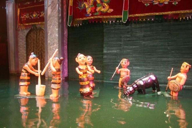 Water puppetry takes stage in Poland