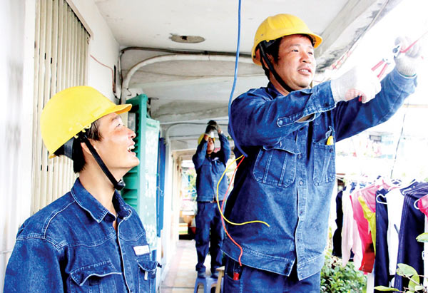 Youth reach communities