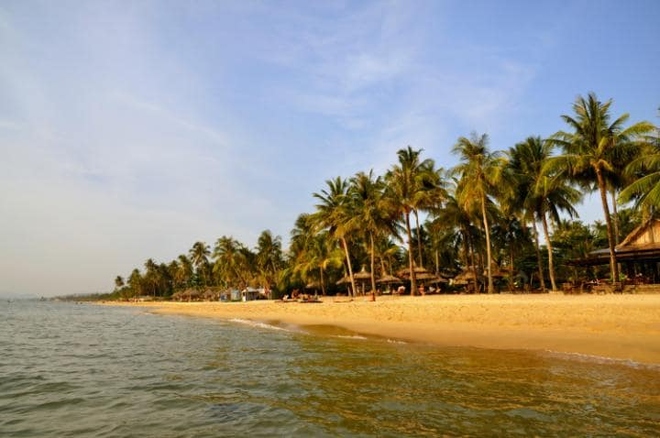 Two Vietnam beaches among Top 16 in Asia