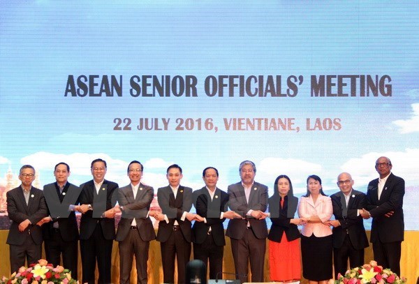 Senior officials meet in Manila to prepare for ASEAN Summit