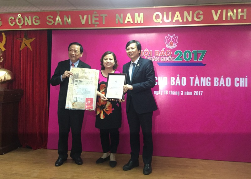 Nearly 13,000 documents and objects donated to Vietnam Press Museum