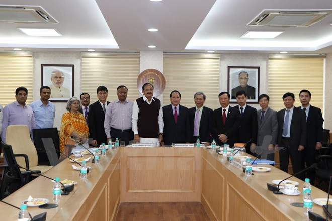 Vietnam, India promote cooperation on press and broadcasting