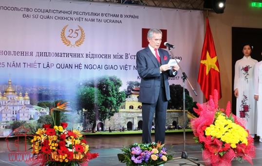 25th anniversary of Vietnam-Ukraine diplomatic relations marked in Kharkov