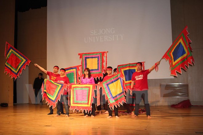 Vietnamese Cultural Night organized by Vietnamese students in RoK