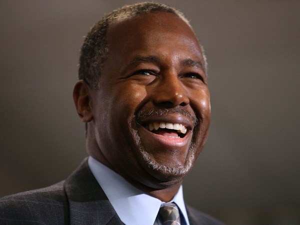 Ben Carson confirmed as US Secretary of Housing and Urban Development