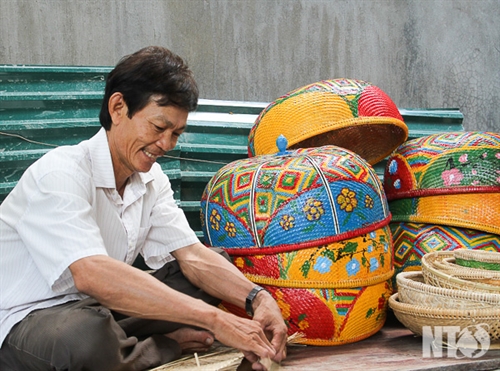 Skilful bamboo weaving in Ninh Thuan province