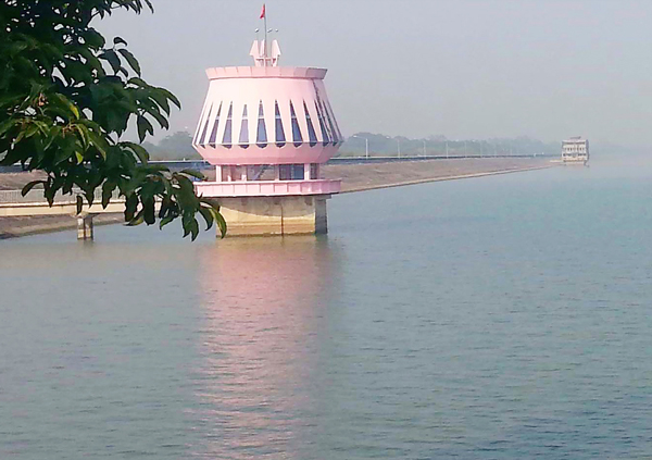 Ho Chi Minh city in need of VND3 6 trillion to build safe water cisterns