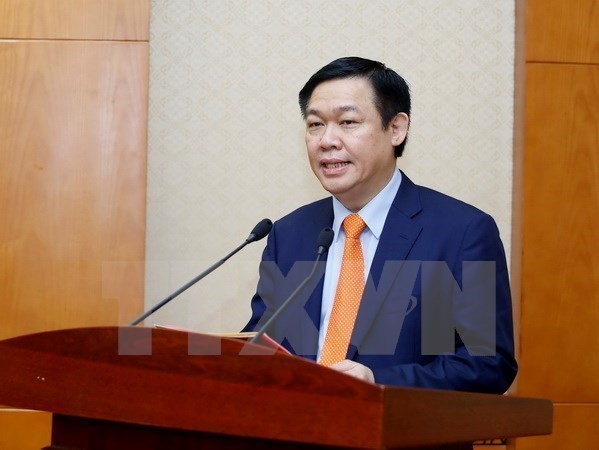 Fiscal, monetary policies on right track economists