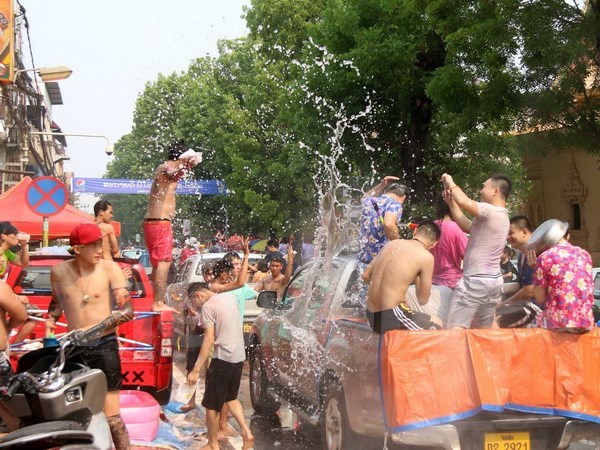 Traditional New Year celebration in full swing in Laos, Cambodia