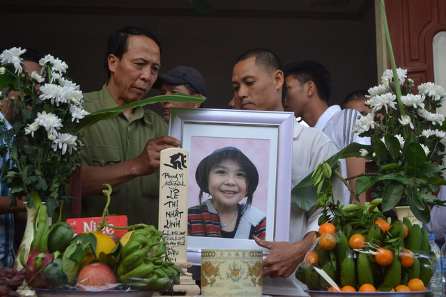 Hundreds of people attend requiem ceremony for Vietnamese girl murdered in Japan