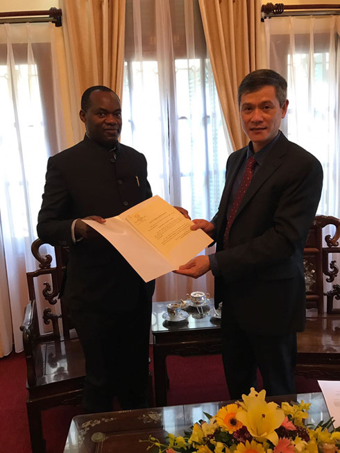 Vietnam appoints Uganda citizens as Honorary Consul