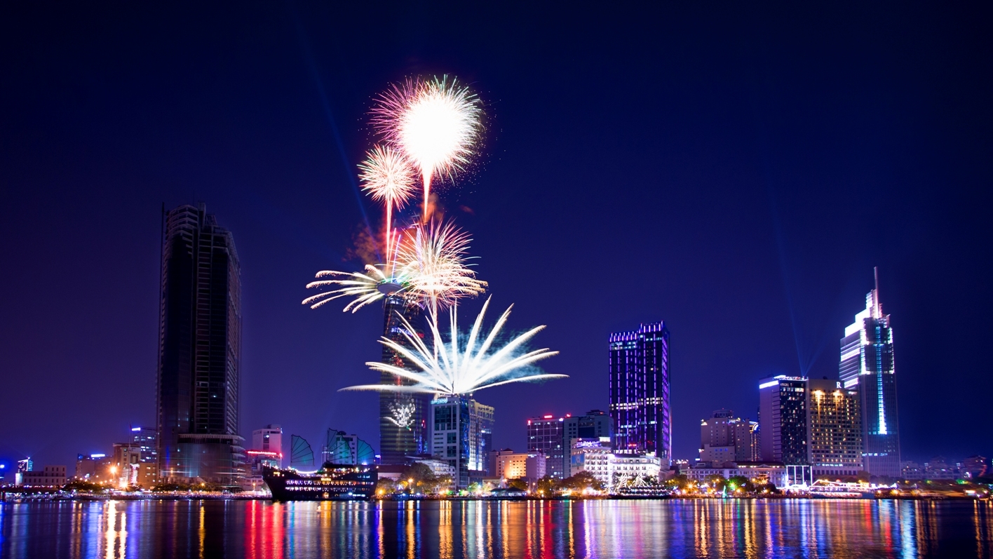 Ho Chi Minh city to put on art light program during April holiday