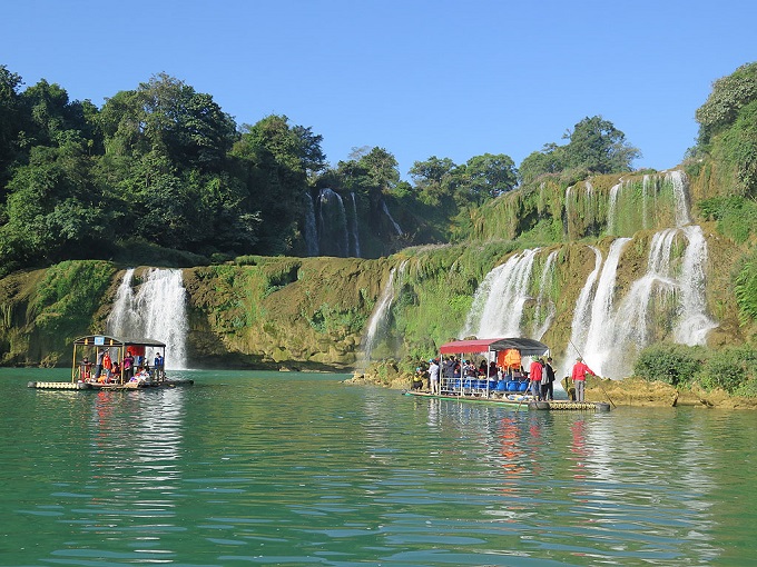PM ratifies Ban Gioc Waterfall tourism area scheme