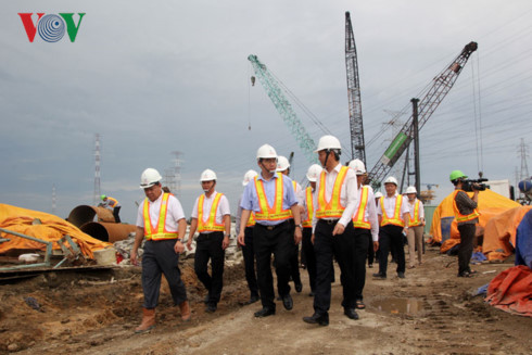 Ho Chi Minh city Party Committee Secretary inspects flood prevention project