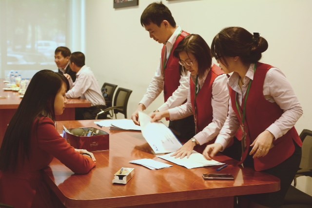 HNX earns VND142 billion in auctions in April