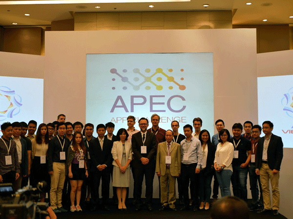 Developers compete to build apps for APEC SMEs