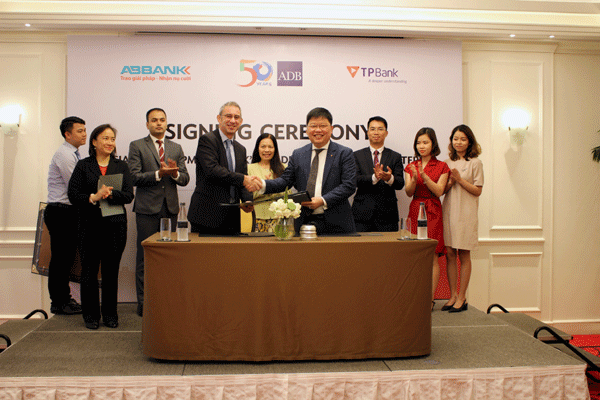ADB adds 2 more Vietnamese Banks to Trade Finance Program