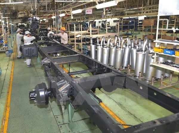 Industrial production index rises 7 4 percent in April
