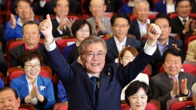 Moon Jae-in sworn in as RoK’s President
