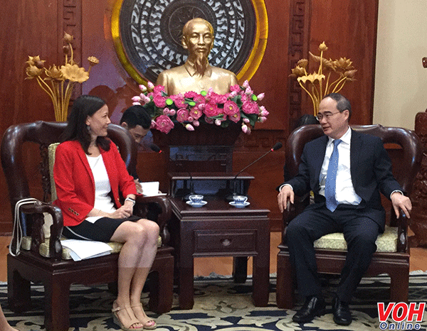 Intel supports Ho Chi Minh city in training human resources