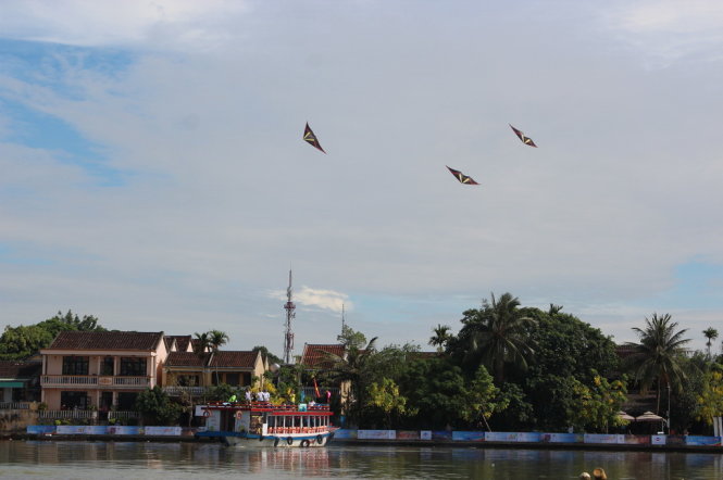 Over 100 artisans participate in Quang Nam International Kite Festival 2017