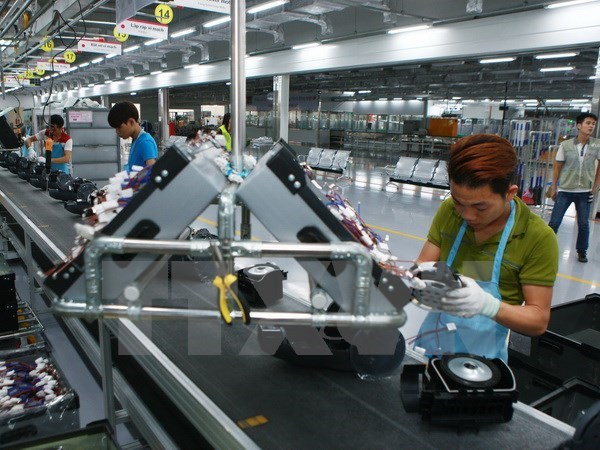 Six months Vietnam’s economy grows 5 73 percent