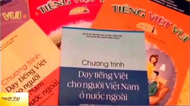 Vietnamese course for Lao officials ends