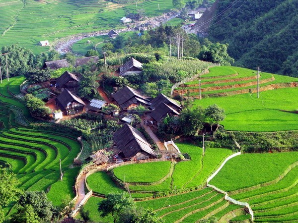 Vietnam, China localities to jointly host int’l cycling race