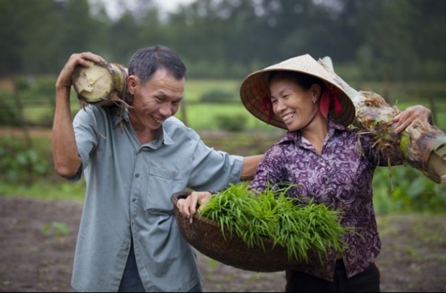 Photo exhibition on gender equality opens in Hanoi