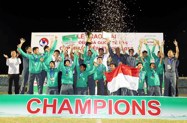 Vietnam misses championship at 2017 Tien Phong plastic U15 tournament