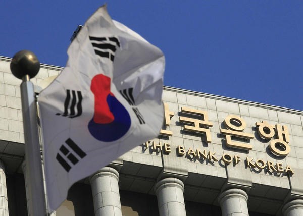 RoK revises up economic growth forecast to 3 percent