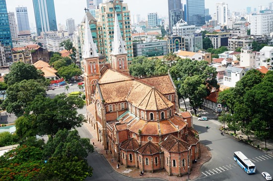 Notre Dame Cathedral in Ho Chi Minh city begins renovation