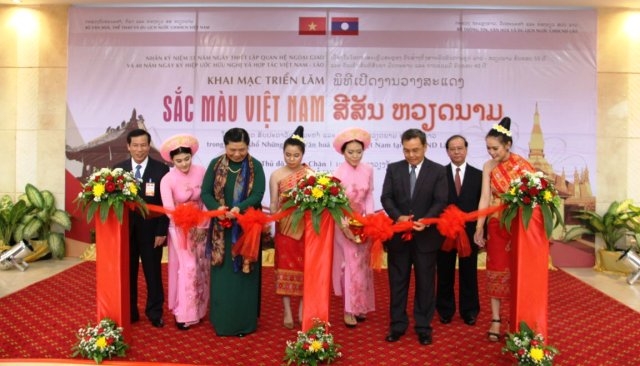Vietnam Tourism and Culture Days open in Laos