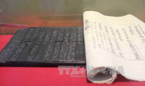 Nguyen Dynasty woodblocks demonstrating Vietnam’s sovereignty over Hoang Sa and Truong Sa on display