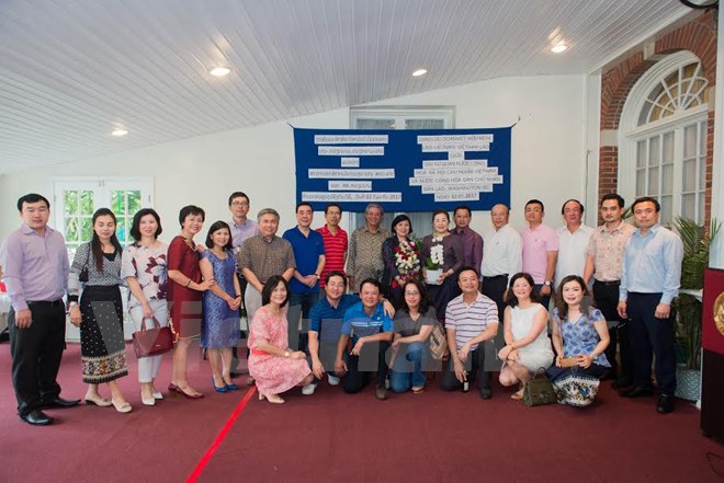 Friendship exchange between Vietnamese Embassy and Lao Embassy in US