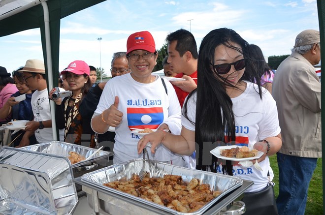 Eventful activities during ASEAN Family Day in France