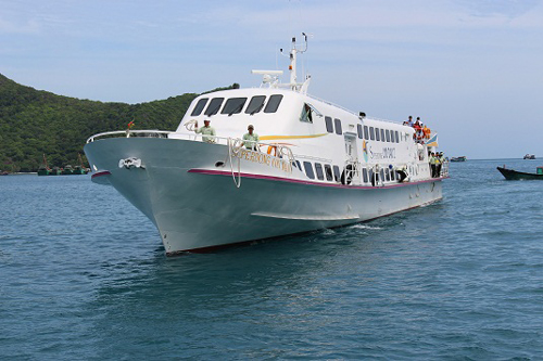 Soc Trang - Con Dao sea transport route launched