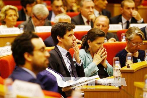 French Senate passes new anti-terror bill