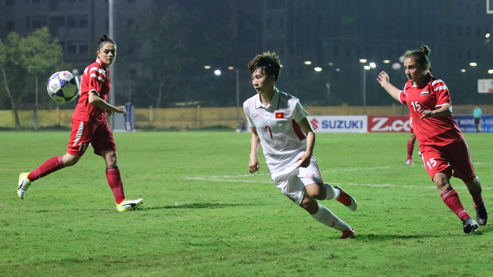 FIFA praises Vietnamese female midfielder Tuyet Dung